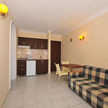 Hotel apartamentowy Ozturk Marmaris