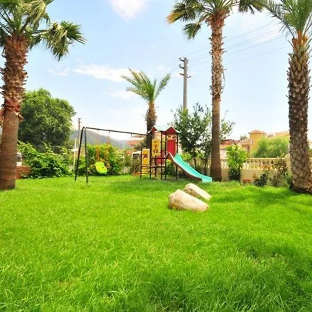 اوزتورك الفندقية مرمريس